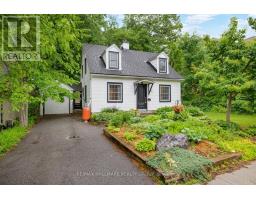 249 OLD IRVING PLACE, Ottawa, Ontario