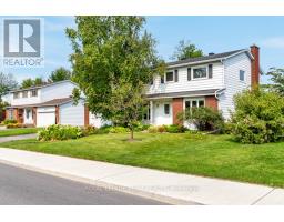 37 AMBERWOOD CRESCENT, Ottawa, Ontario