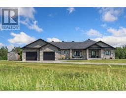 3415 STAGECOACH ROAD, Ottawa, Ontario