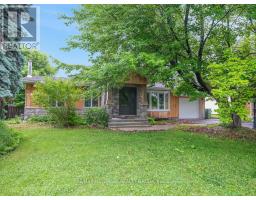 31 HILLIARD AVENUE, Ottawa, Ontario