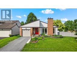 2 LIVEOAK CRESCENT, Ottawa, Ontario