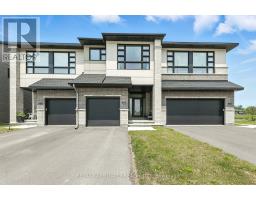 966 ACOUSTIC WAY, Ottawa, Ontario