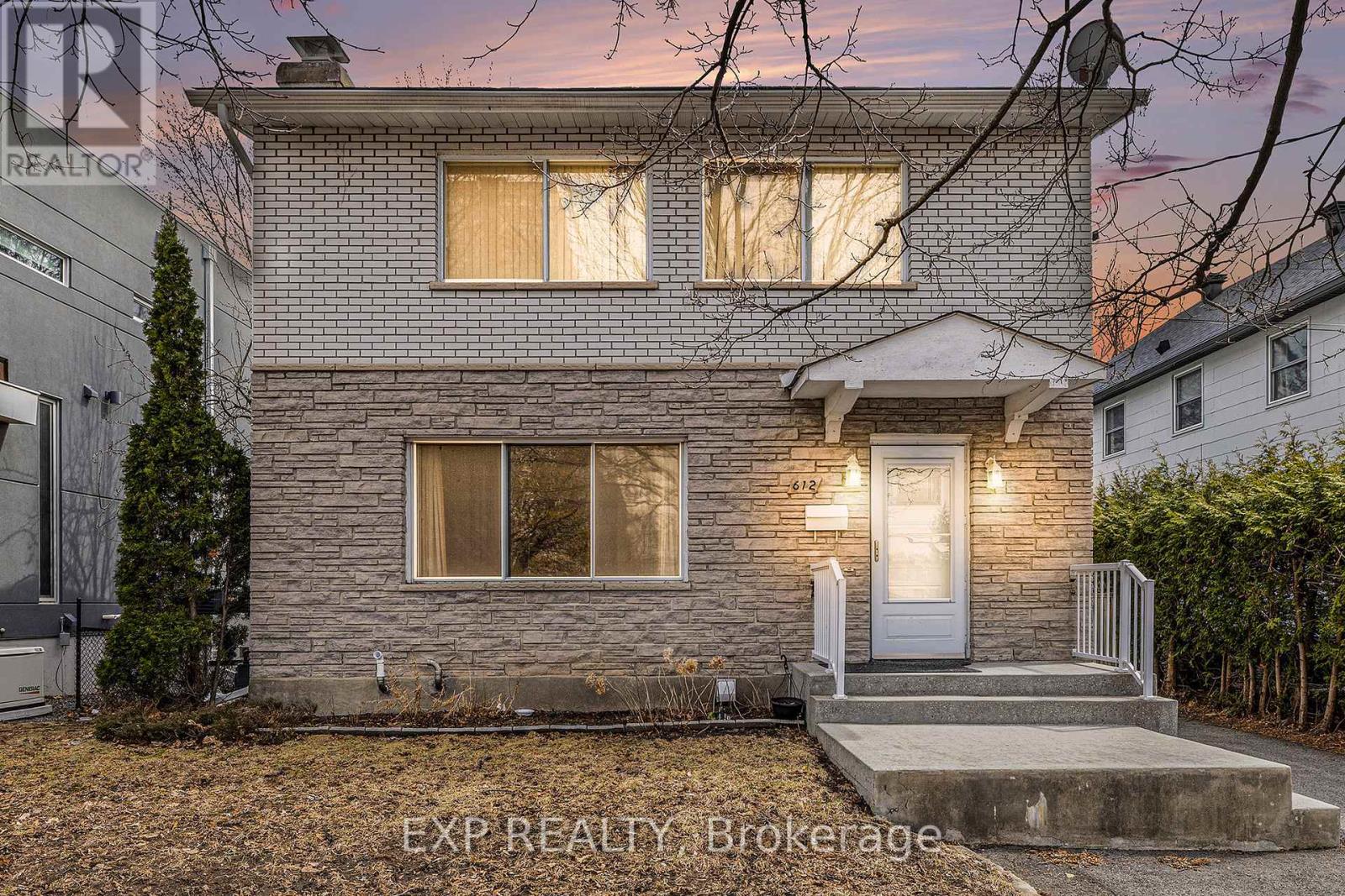 612 BYRON AVENUE, Ottawa, Ontario