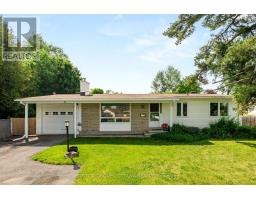 19 DONLAND AVENUE, Ottawa, Ontario