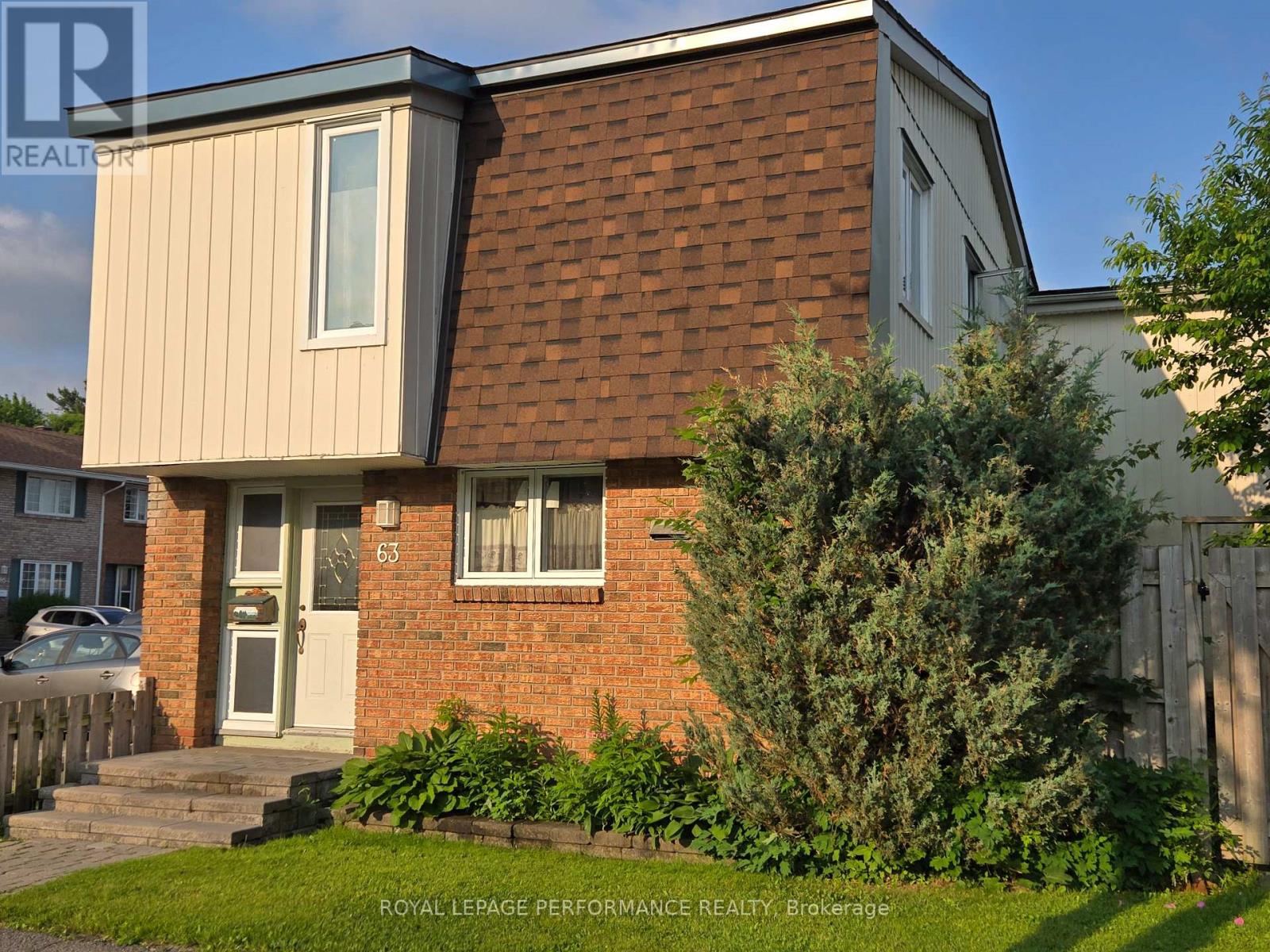 63 - 2063 JASMINE CRESCENT, Ottawa, Ontario
