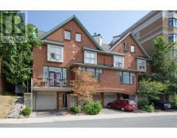296 BESSERER STREET, Ottawa, Ontario