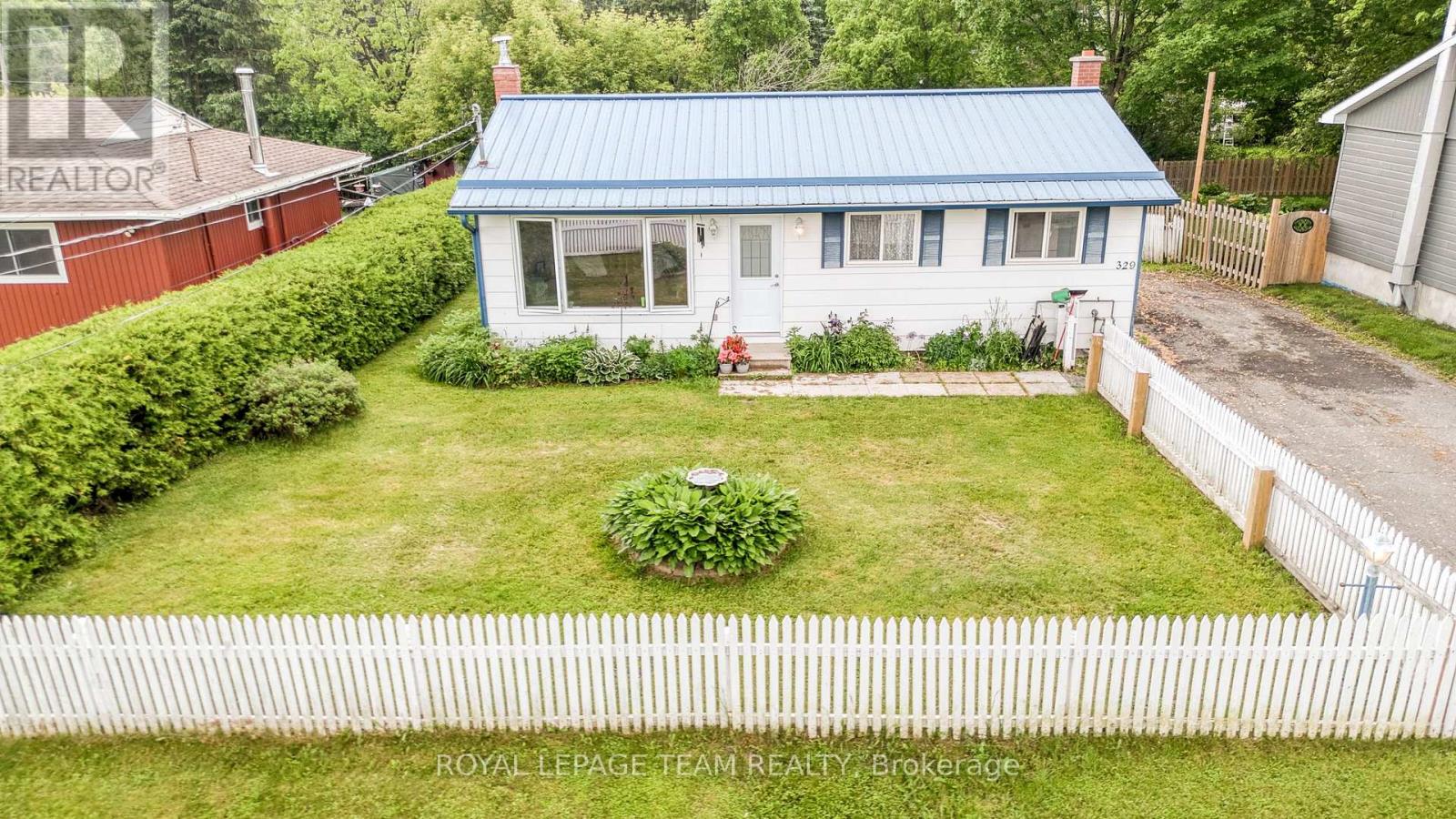 329 WYLIE STREET, Mississippi Mills, Ontario