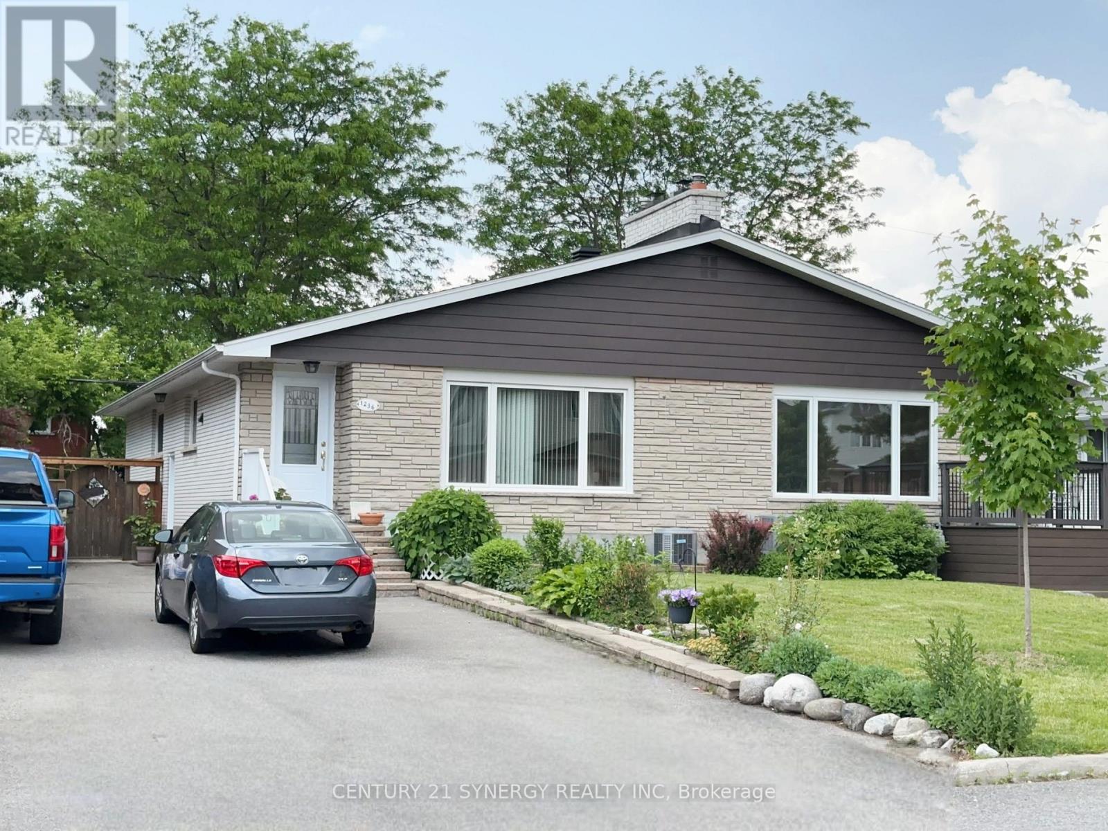 2 - 1236 CLYDE AVENUE, Ottawa, Ontario