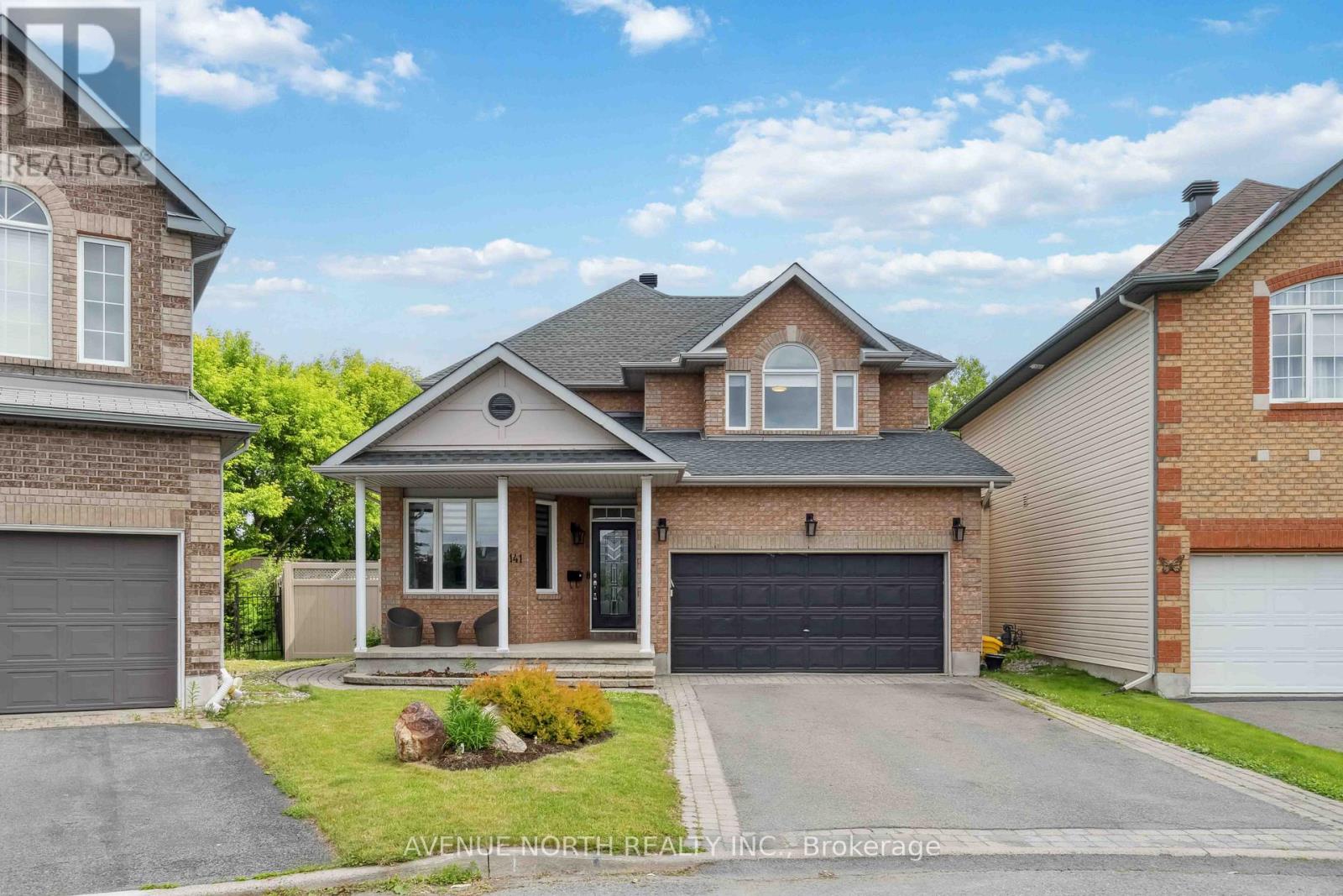 141 GRANDPARK CIRCLE, Ottawa, Ontario