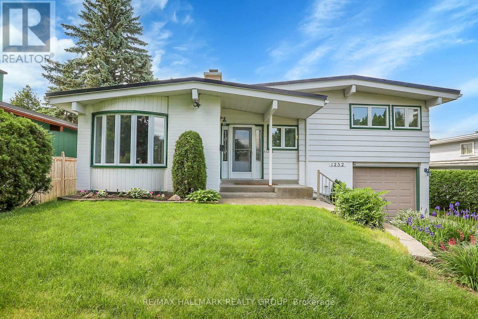 1252 BONNIE CRESCENT, Ottawa, Ontario