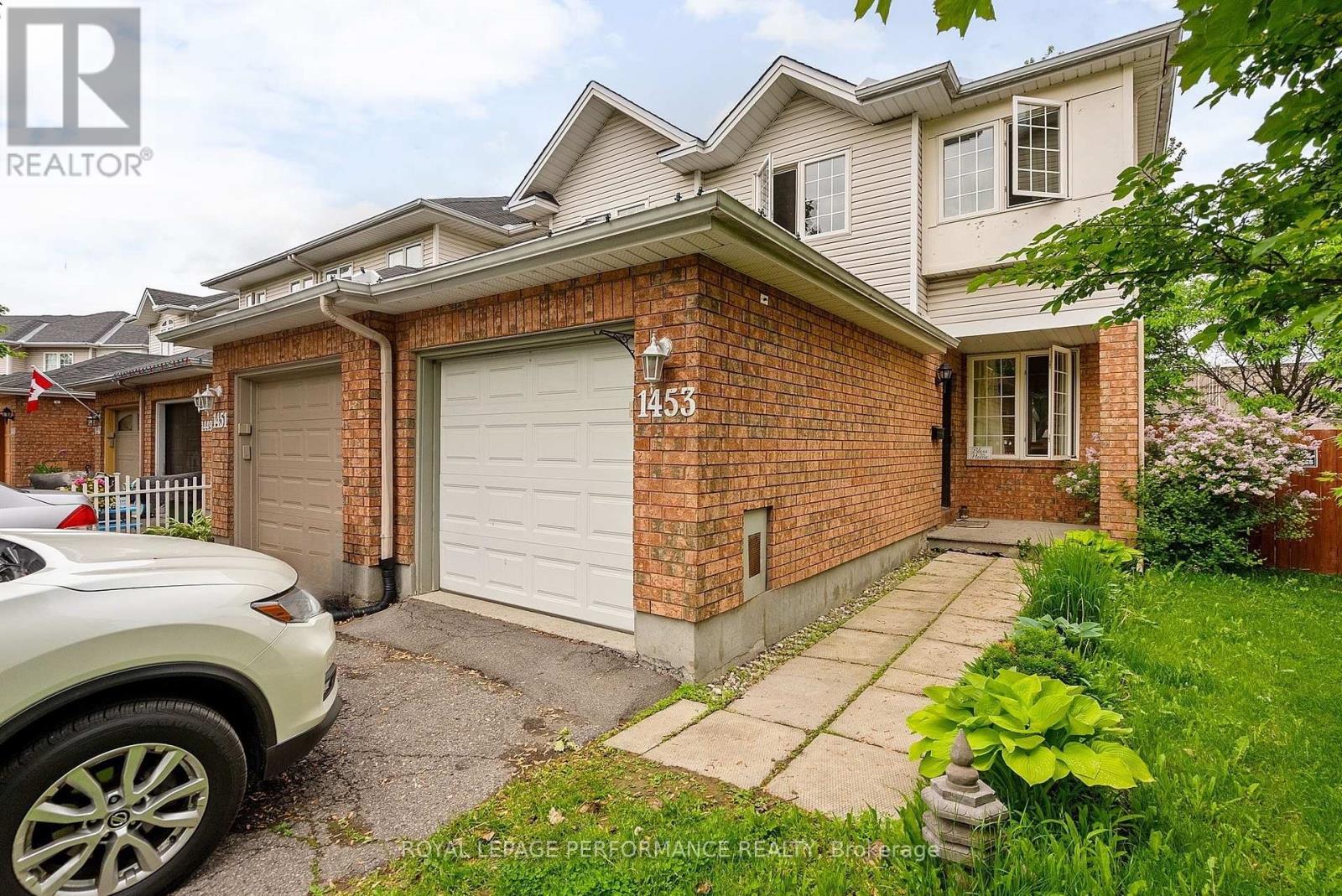 1453 LYNX CRESCENT, Ottawa, Ontario