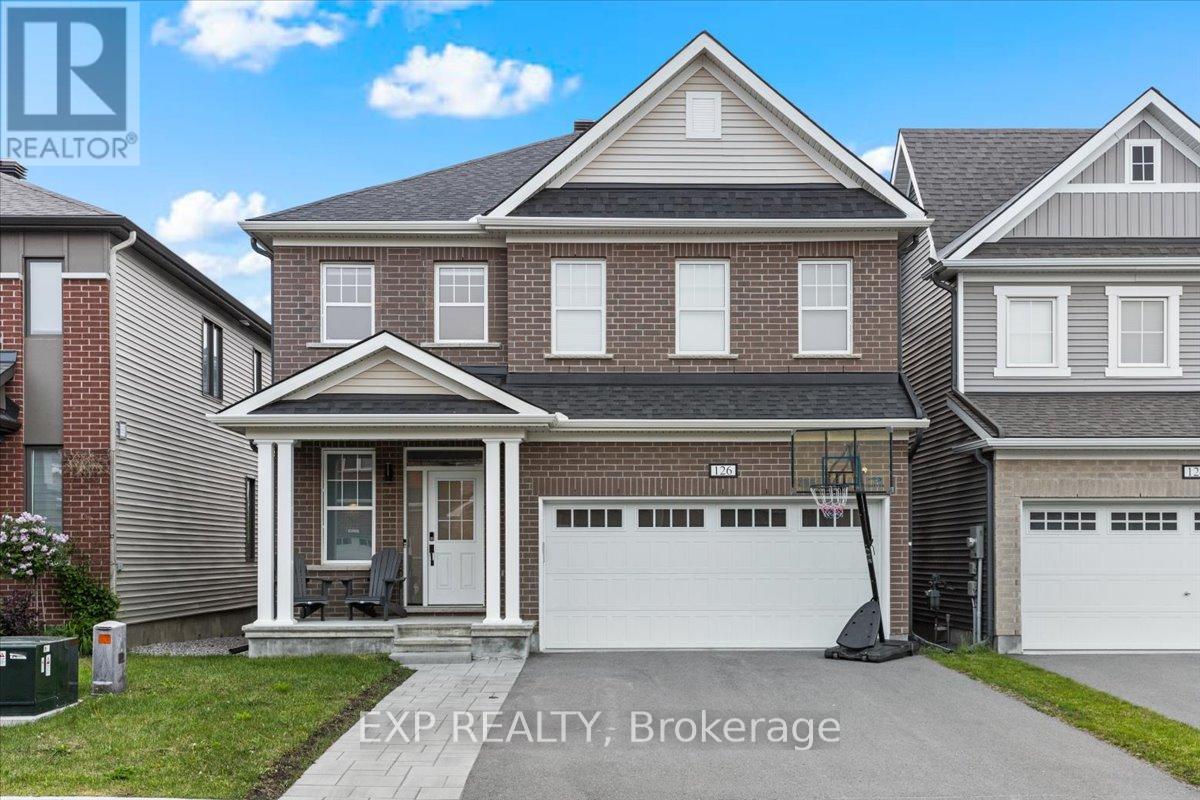 126 UNITY PLACE, Ottawa, Ontario