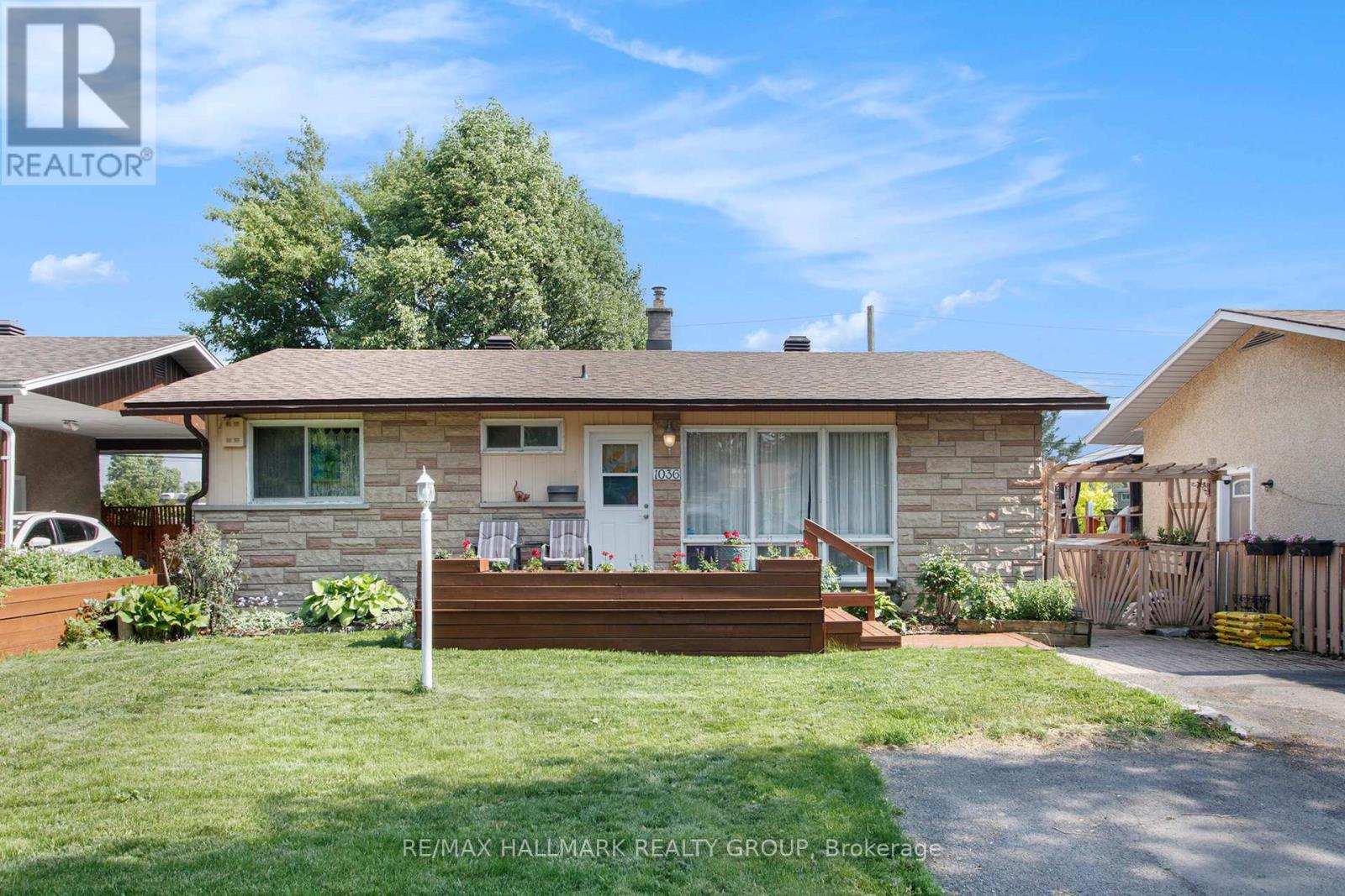 1036 GILL AVENUE, Ottawa, Ontario