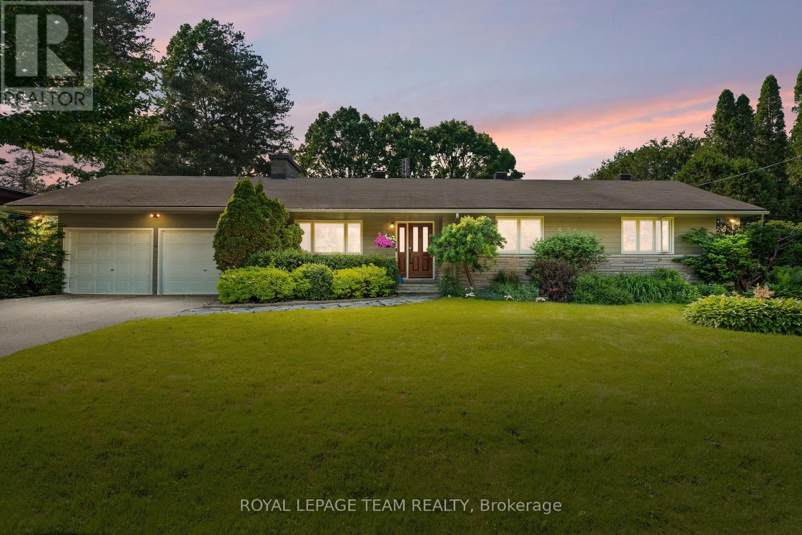 56 RYEBURN DRIVE, Ottawa, Ontario