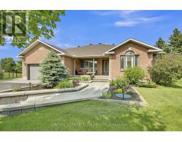 8 RICHLAND DRIVE, Ottawa, Ontario
