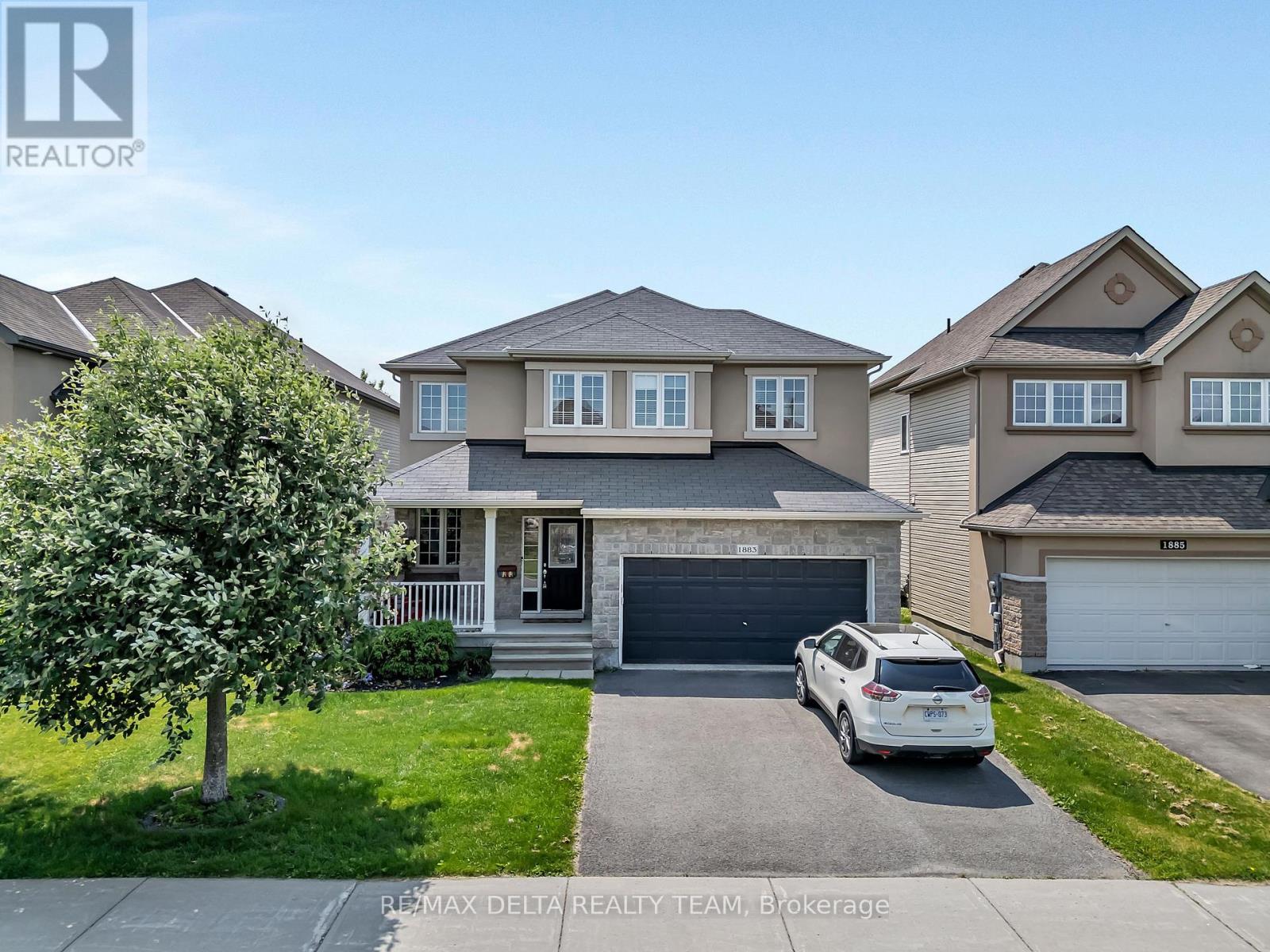 1883 MONTMERE AVENUE, Ottawa, Ontario