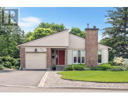 940 BEAUCLAIRE DRIVE, Ottawa, Ontario