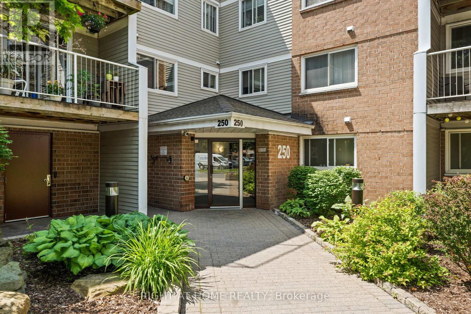 207 - 250 BRITTANY DRIVE, Ottawa, Ontario