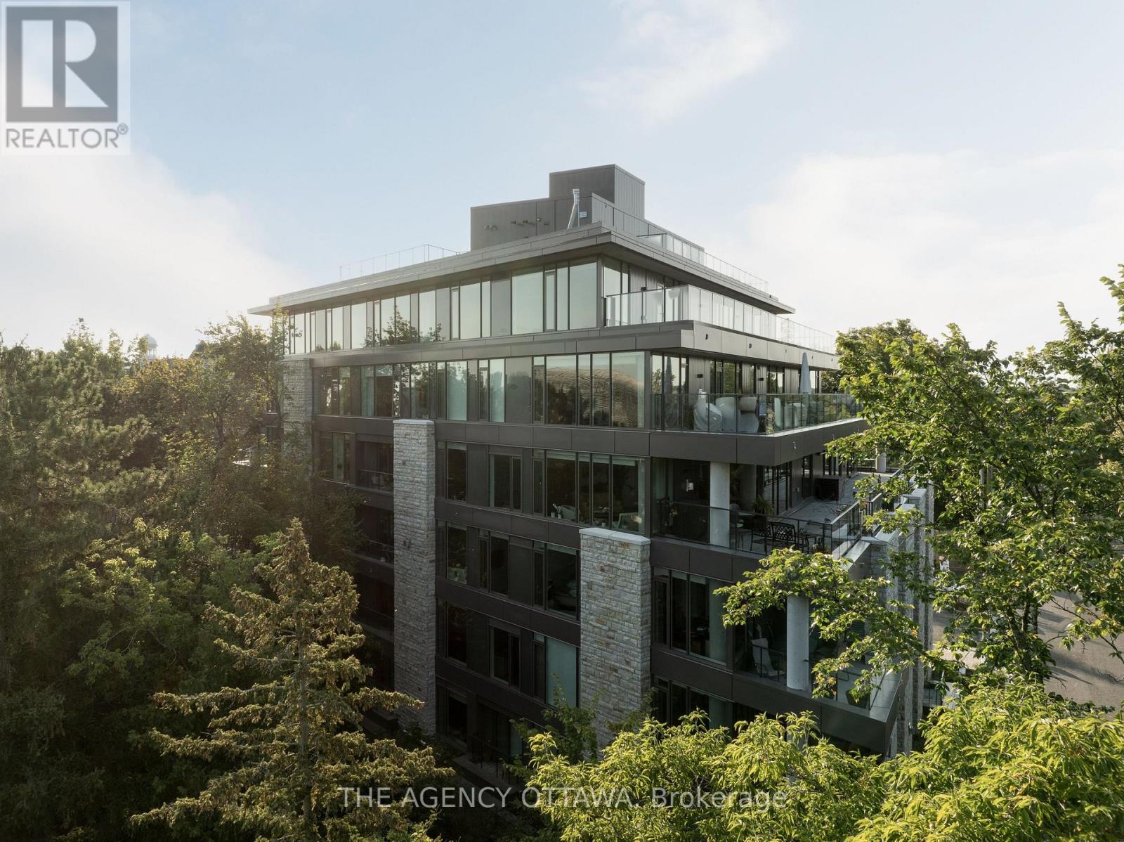 201 - 11 GALT STREET, Ottawa, Ontario