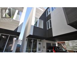 65B PINHEY STREET, Ottawa, Ontario