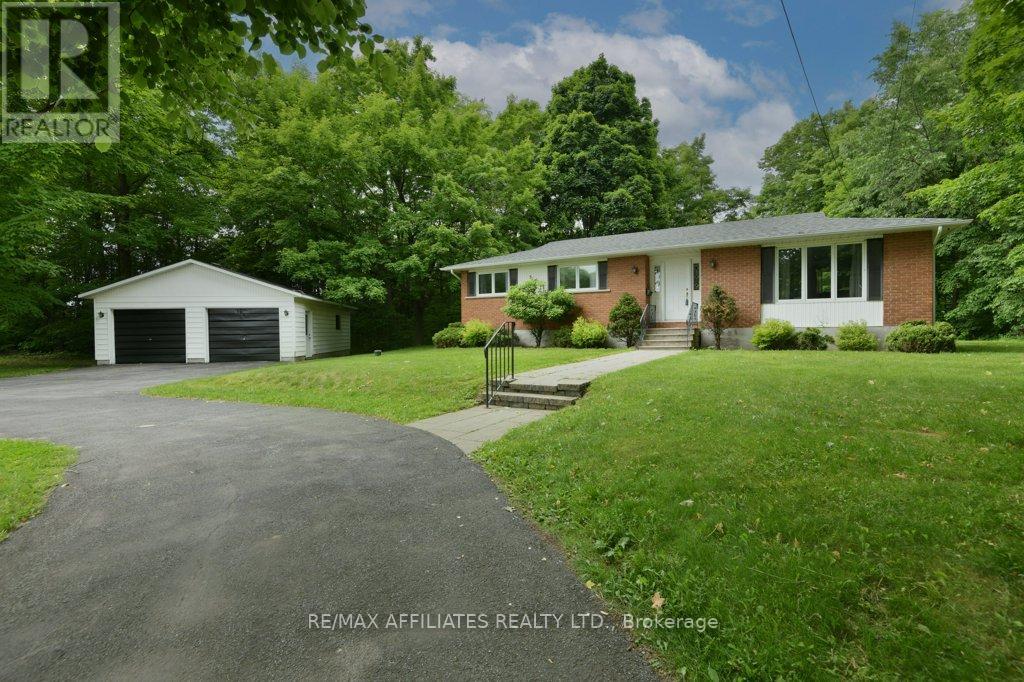 515 BRIDGE STREET, Carleton Place, Ontario