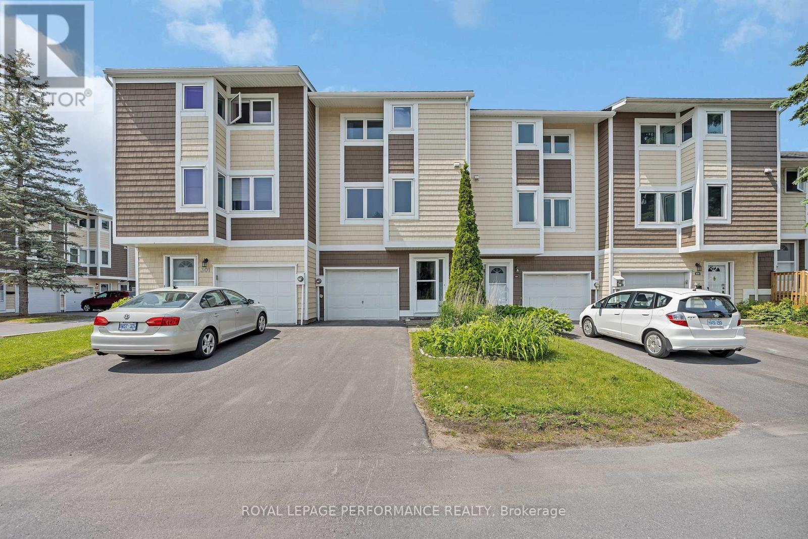 302 SALTER CRESCENT, Ottawa, Ontario