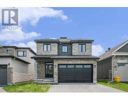 670 PARADE DRIVE, Ottawa, Ontario