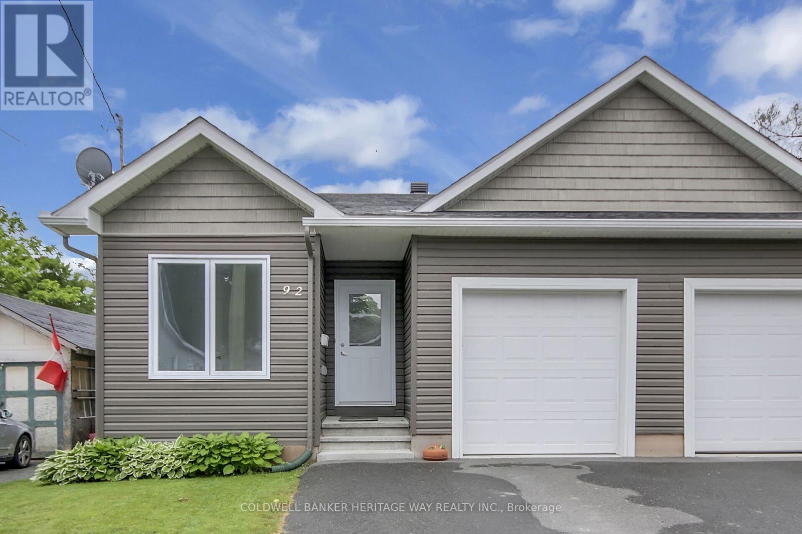 92 FRANK STREET, Carleton Place, Ontario