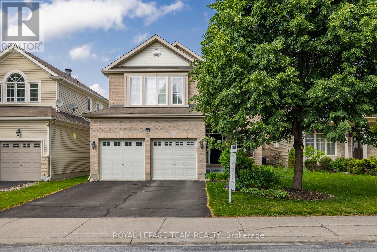 214 ONEIDA TERRACE, Ottawa, Ontario