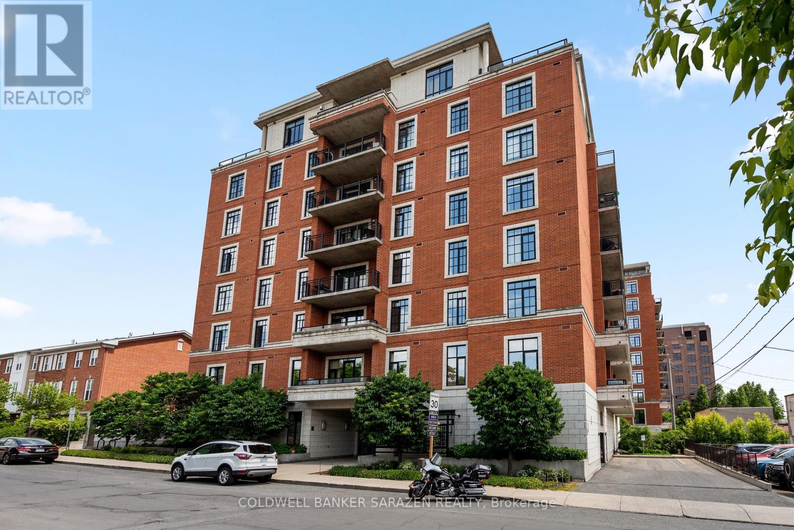 504 - 327 BREEZEHILL AVENUE S, Ottawa, Ontario