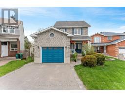 174 TARTAN DRIVE, Ottawa, Ontario