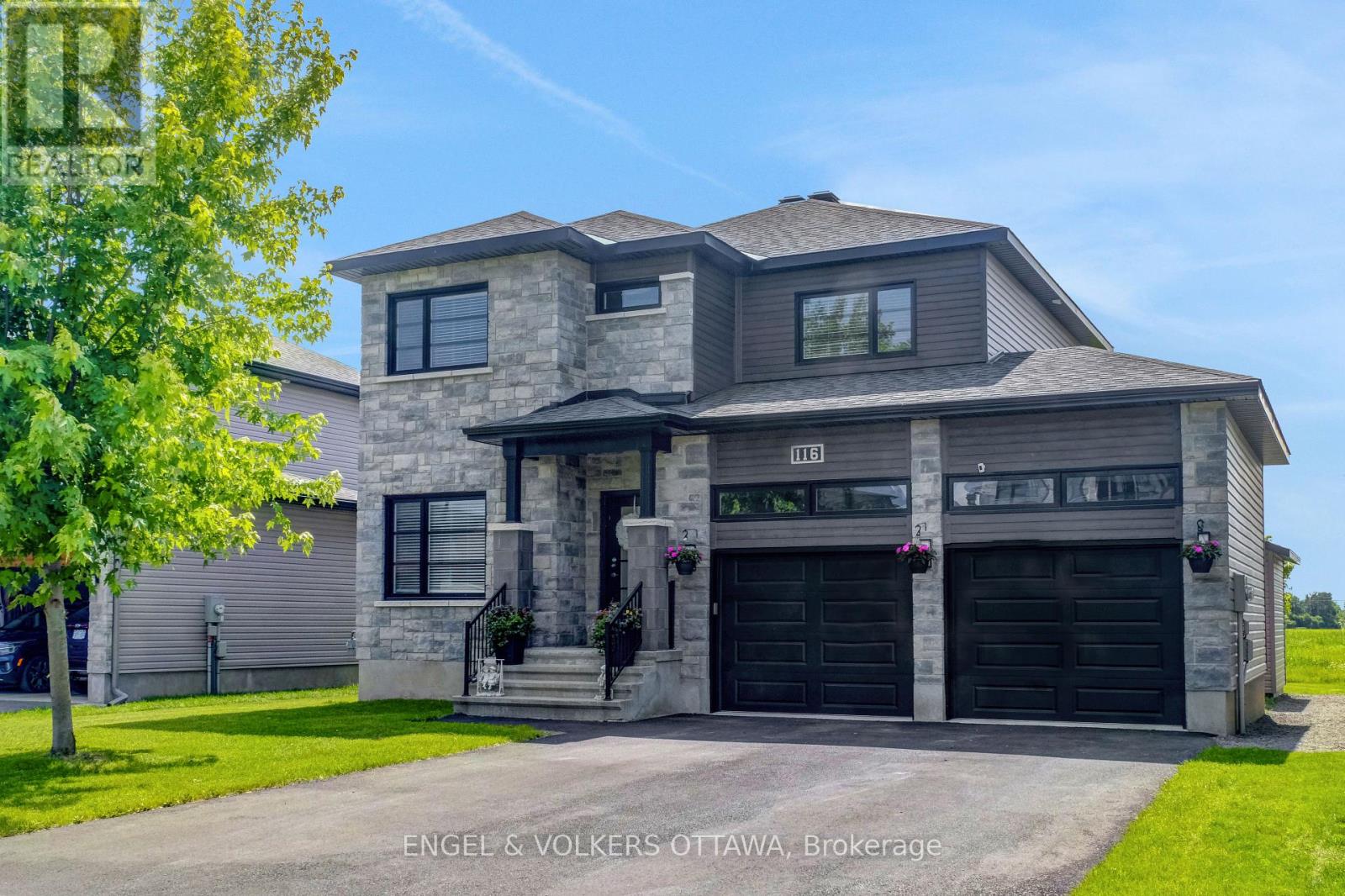 116 SUNSET CRESCENT, Russell, Ontario