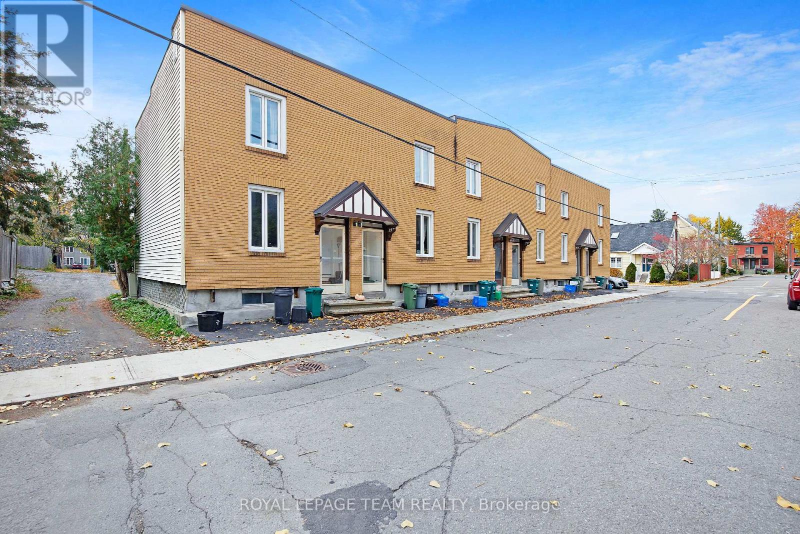 25-35 BERTRAND STREET, Ottawa, Ontario