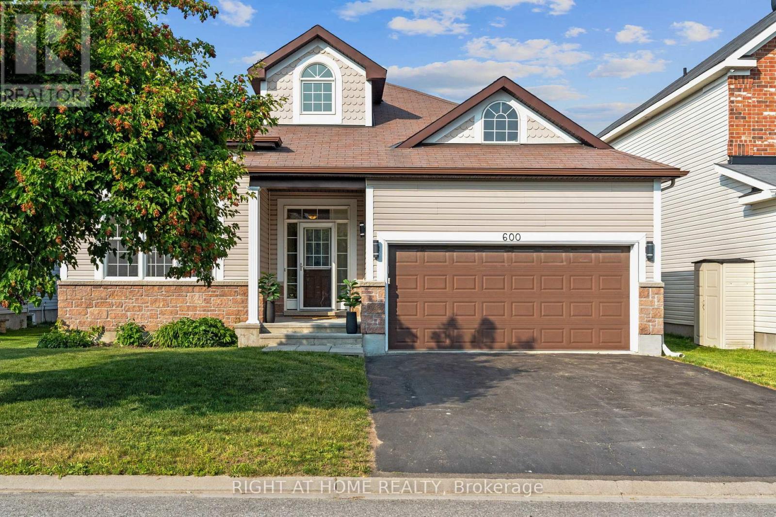 600 ANJANA CIRCLE, Ottawa, Ontario