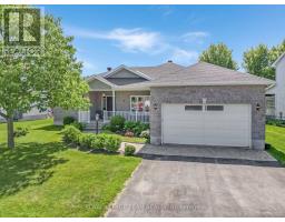 10 ROCHELLE DRIVE, Ottawa, Ontario