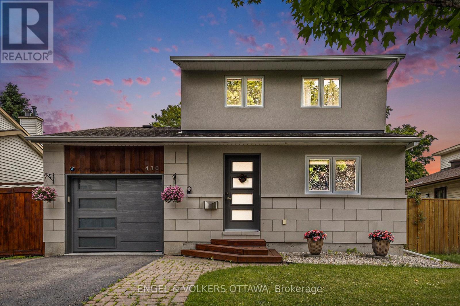 430 DUVERNAY DRIVE, Ottawa, Ontario