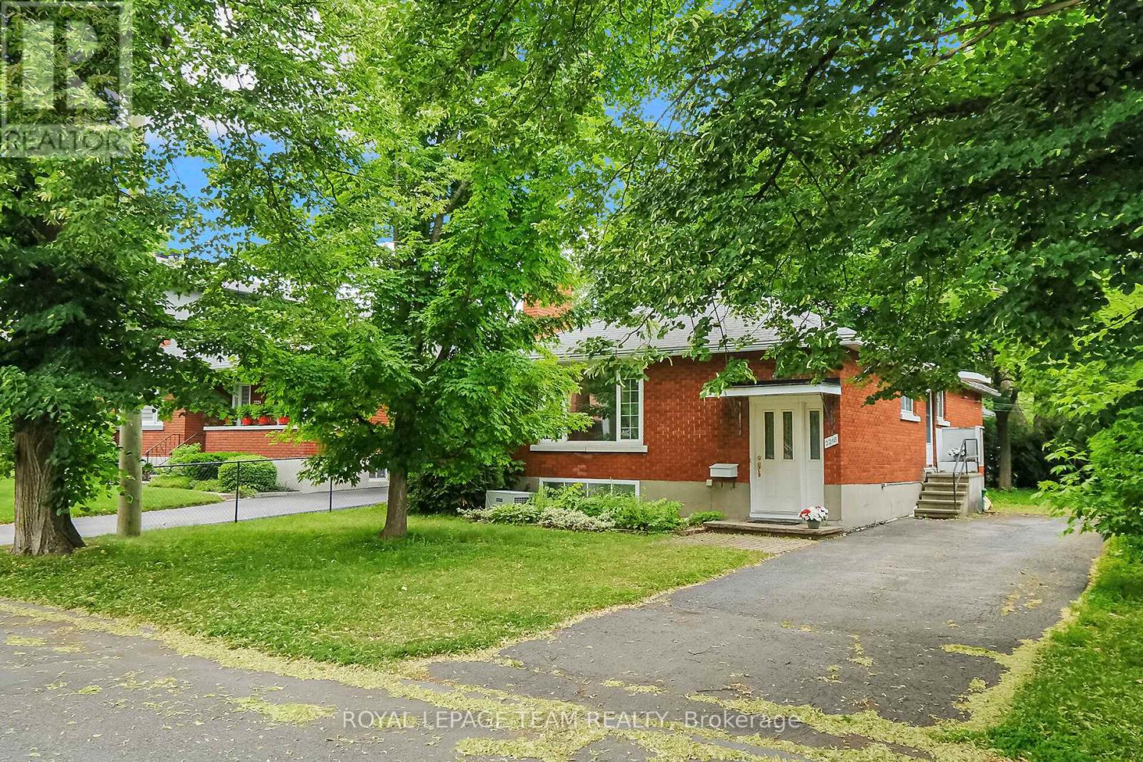 2218 PROSPECT AVENUE, Ottawa, Ontario