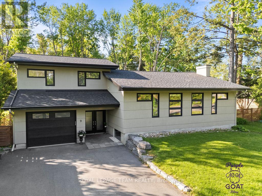9 BURNBANK STREET, Ottawa, Ontario