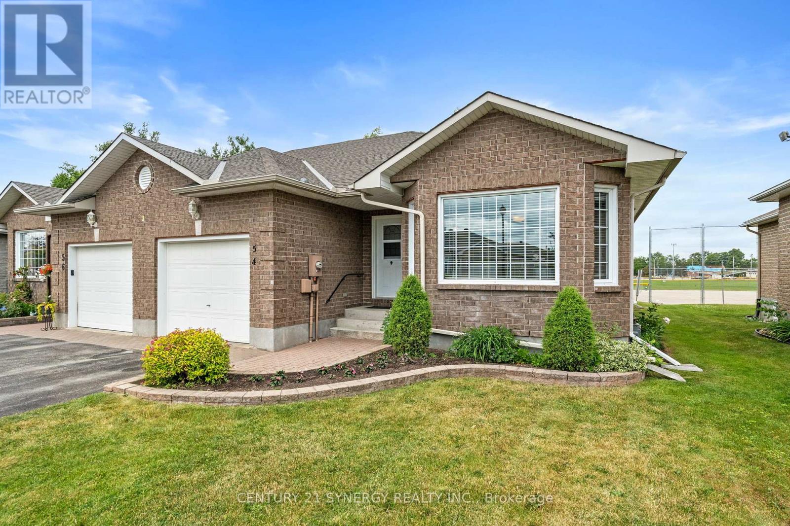 54 DR.  GORDON CRESCENT, North Grenville, Ontario