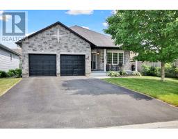32 JOHANNA STREET, Mississippi Mills, Ontario