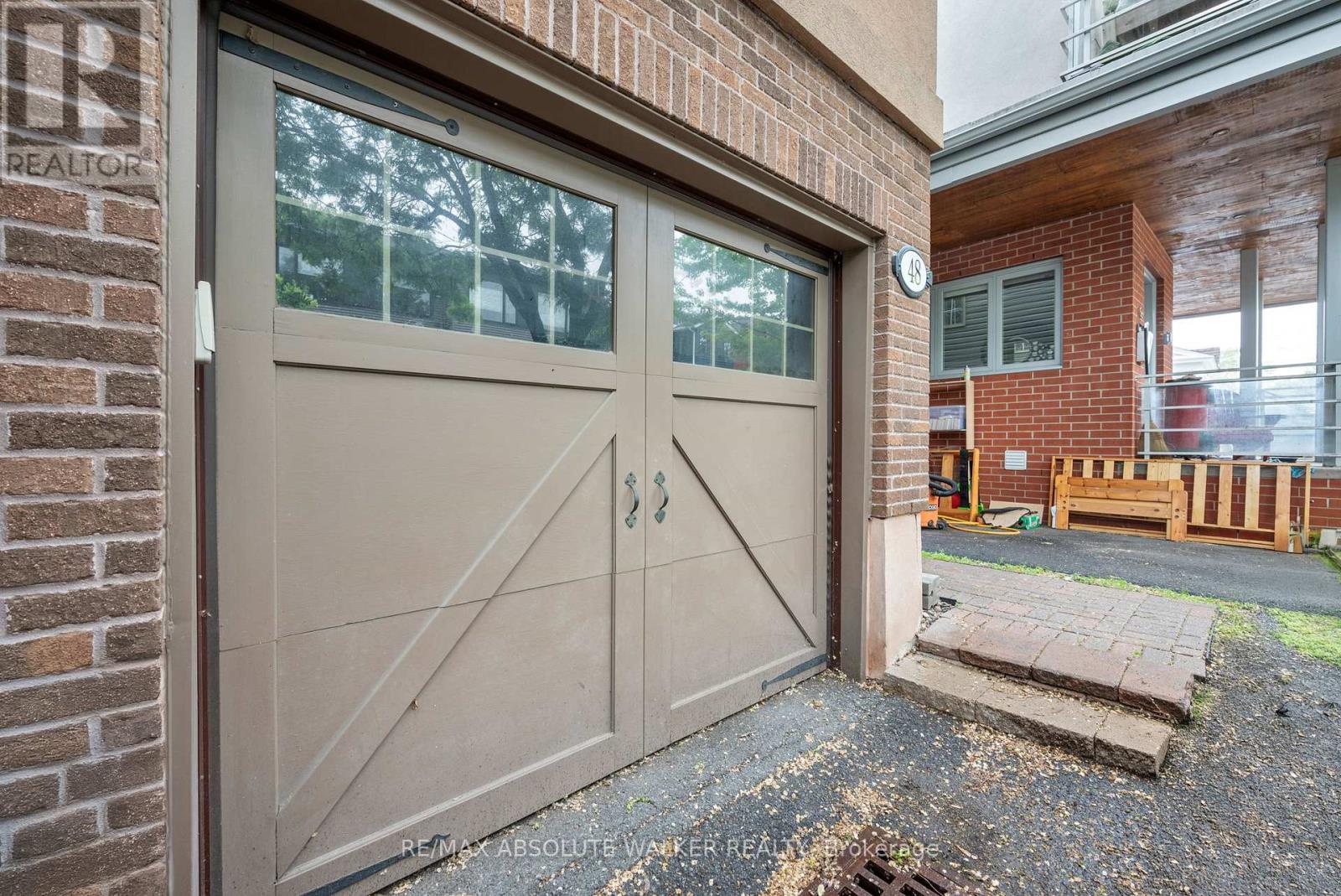 48 ELLA STREET, Ottawa, Ontario
