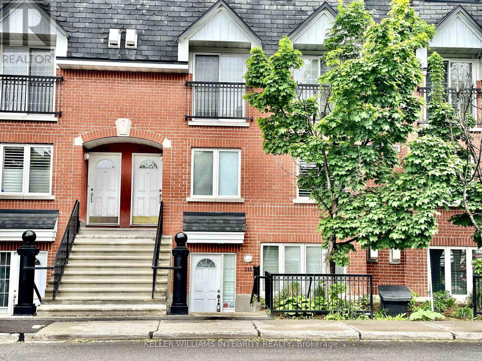 4 - 245 CUMBERLAND STREET, Ottawa, Ontario