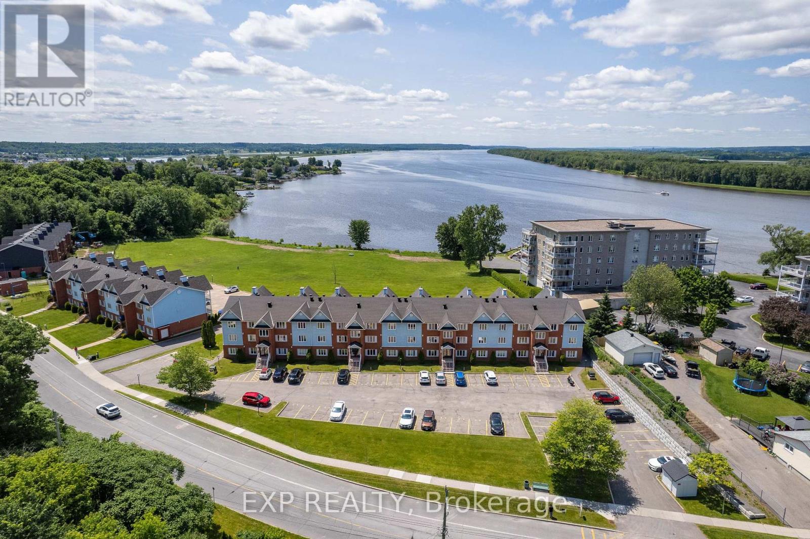 B6 - 160 EDWARDS STREET, Clarence-Rockland, Ontario
