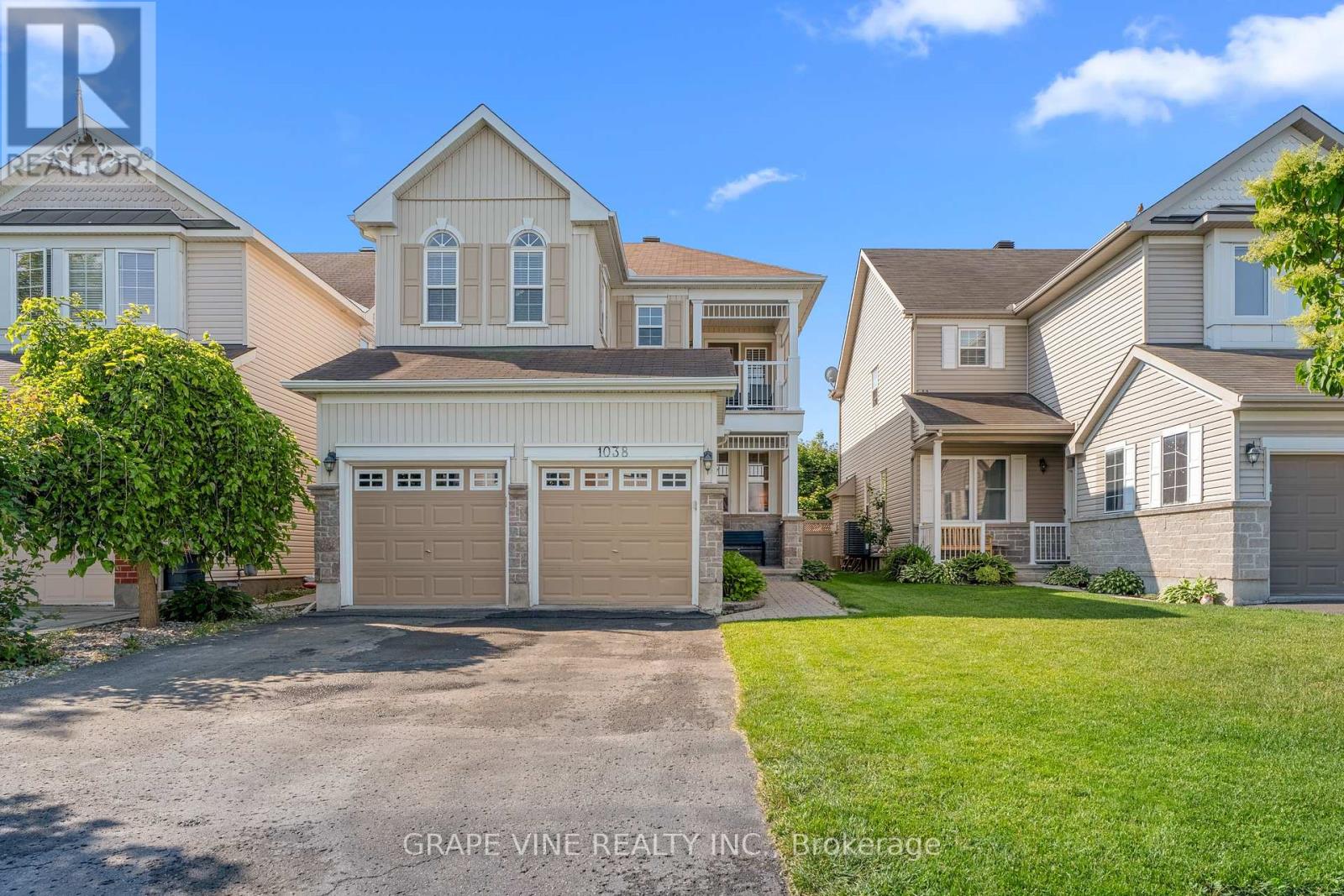 1038 FIELDFAIR WAY, Ottawa, Ontario