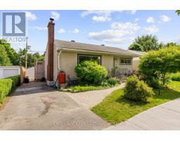 960 CHAPMAN BOULEVARD, Ottawa, Ontario