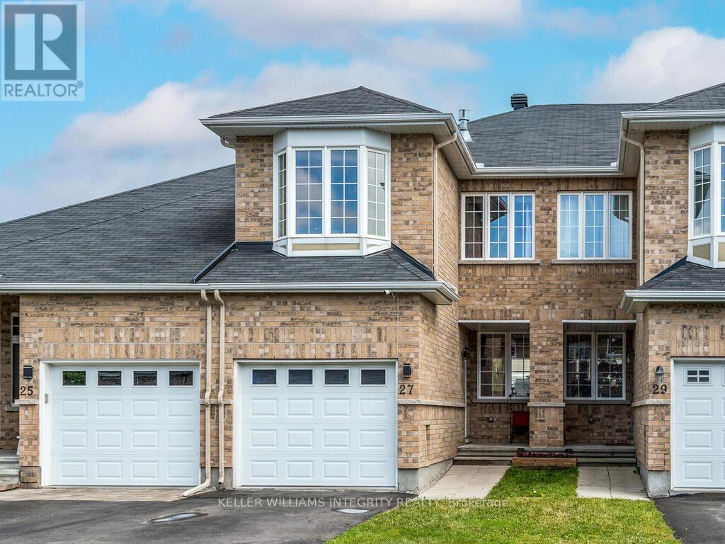 27 DESMOND TRUDEAU DRIVE, Arnprior, Ontario