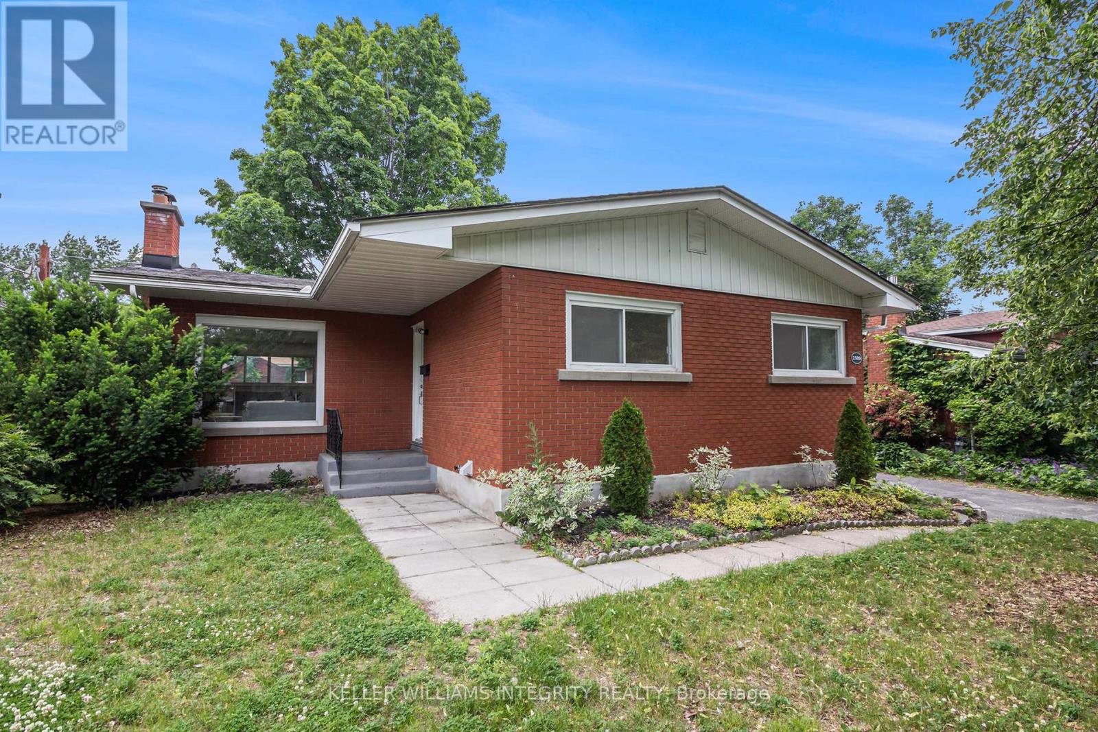 2389 SHELDON AVENUE, Ottawa, Ontario