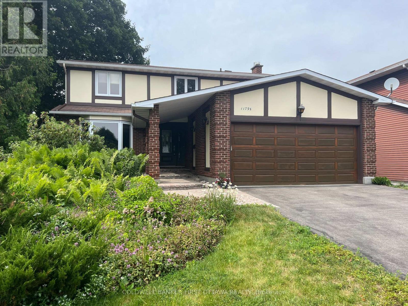 1179 ST-JEROME CRESCENT, Ottawa, Ontario