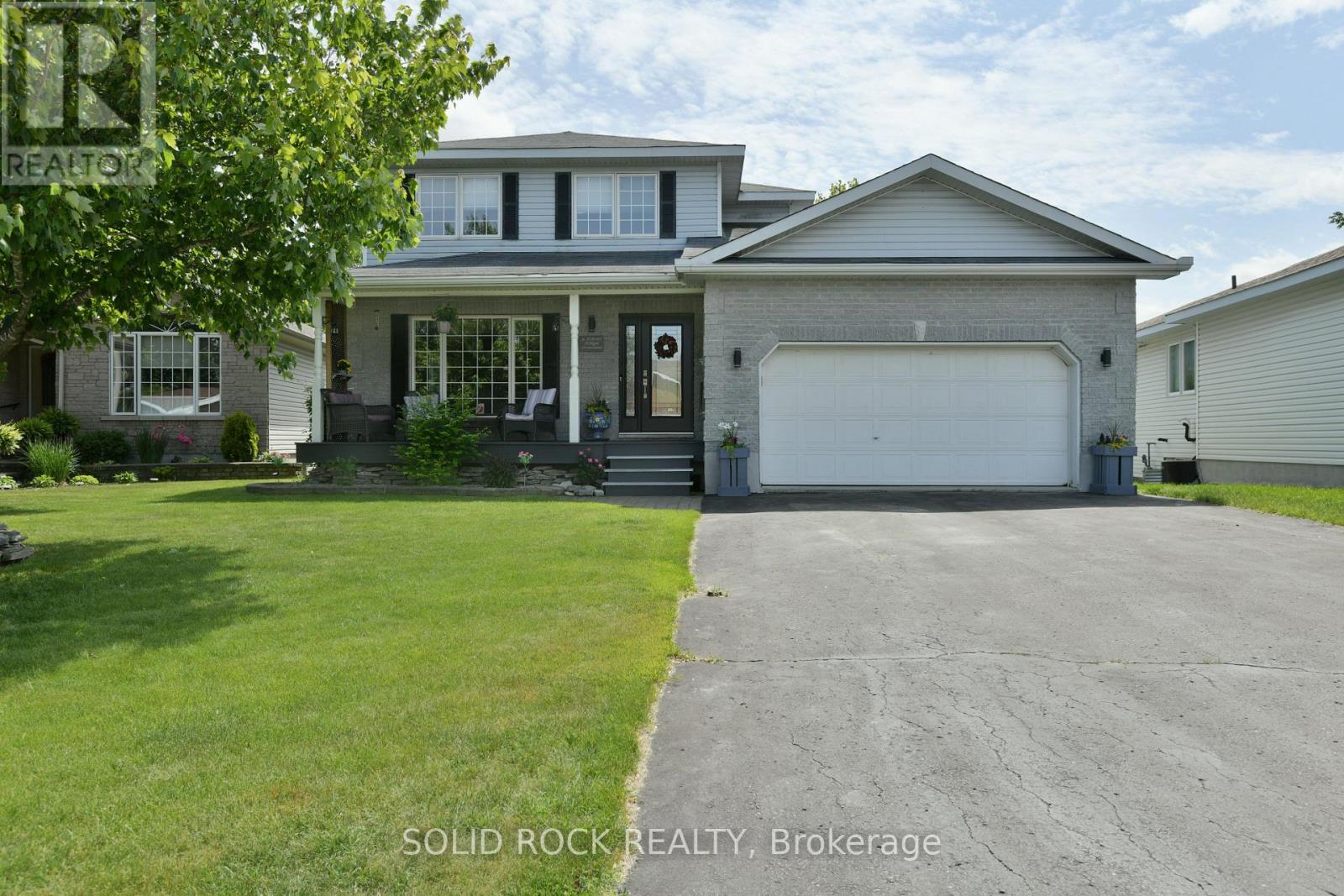 3 RIVER RIDGE CRESCENT, Arnprior, Ontario