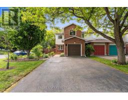 68 THORNBURY CRESCENT, Ottawa, Ontario